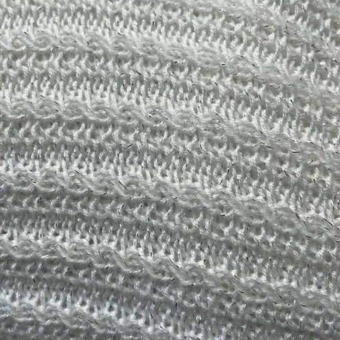 Soho New York & Co Tunic Sweater Cable knit white medium V-neck workwear