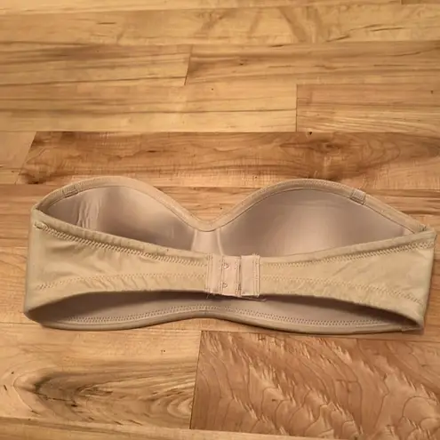 Wacoal Staying Power Wire Free Strapless Bra NWOT - 34B