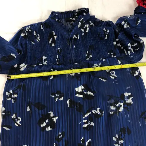 AGB Blue And White Floral Blouse S