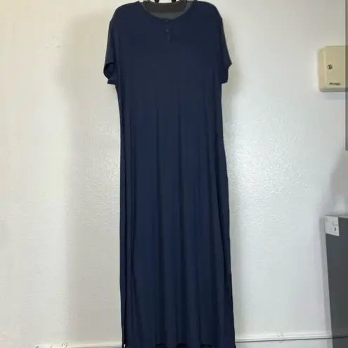 Barefoot Dreams Malibu Collection
Ultra Soft Henley Dress Indigo Color
Size 1XP