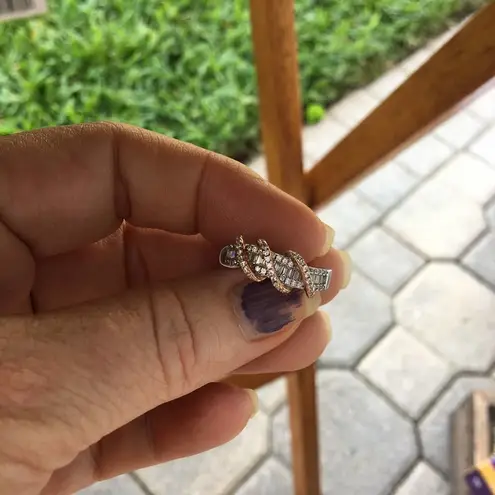 Sterling Silver Two Tone Rose Gold Plated Classic Twisted Clear CZ Ring Size 6 Silver