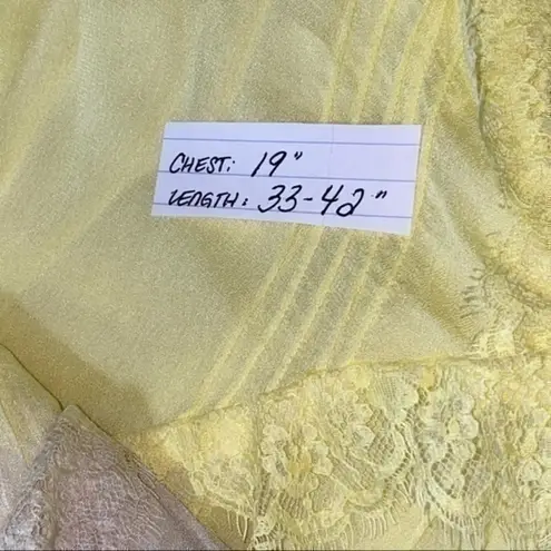 Pink Memories Women’s Size 42 L Yellow Green Tan Tie Dye Lace Trimmed Dress Size L