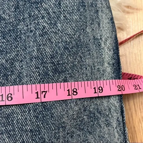 Vintage 80’s Weathered Blues Acid Wash Denim Zip Skirt 27 Blue