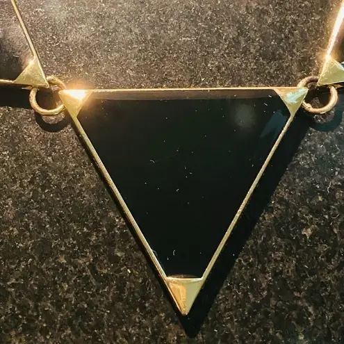 Amrita Singh NWT reversible Bermuda statement necklace. Black/Ivory Enamel. NWT.