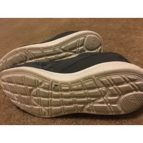 Fila Memory Foam Frame V6 Women's Gray White Athletic Sneakers Shoes Size 9