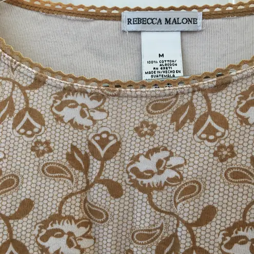 Rebecca Malone FINAL MARKDOWN Ladies  tee medium - Image 4
