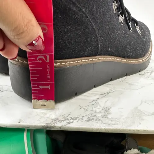 Dr. Scholls So Comfy Waterproof Low Wedge Winter Boots Size 7.5