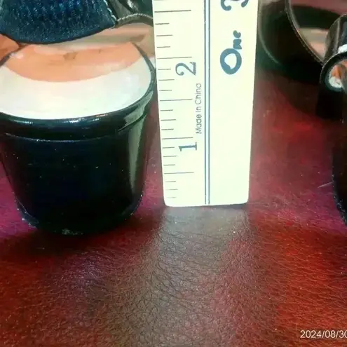 Salvatore Ferragamo Salvatore Ferragmo Womans 7B Black gloss shoes