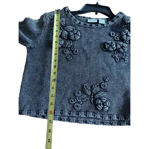 Newport News Gray Floral Embroidered Cropped Sweater S 3D Roses Missing One
