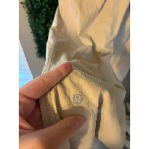 Lululemon  Studio Joggers Size 6 Cafe Au Lait