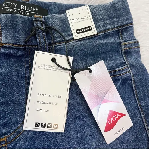 Judy Blue High Waist Distressed Boyfriend Pull On Blue Denim Jegging 1/25 NWT