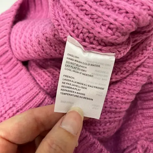 Elodie Cropped Crewneck Pullover Sweater in Bright Orchid