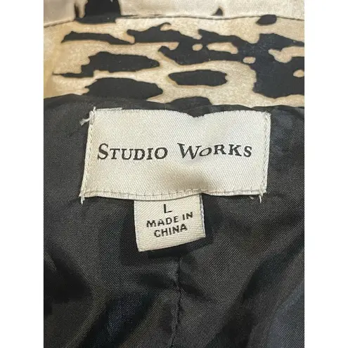 Studio Works Jacket Women's Size L Animal Print Print Full Zip Lined D-325