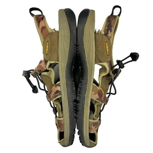 Keen Hiking Sandal 7.5 Newport H2 Waterproof Fisherman Slingback Camouflage