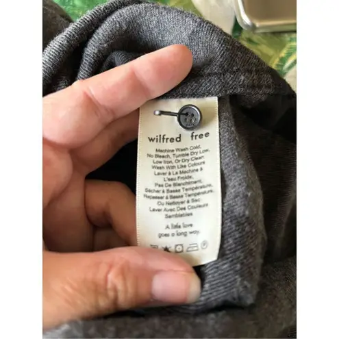 Wilfred Aritzia Free black gray long sleeve plaid flannel shirt dress size small