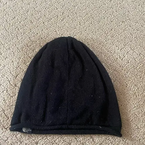 The North Face 𝅺 Black Stocking Hat Bin BB