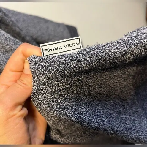 Woolly Threads Kentucky V-Neck Pull Over