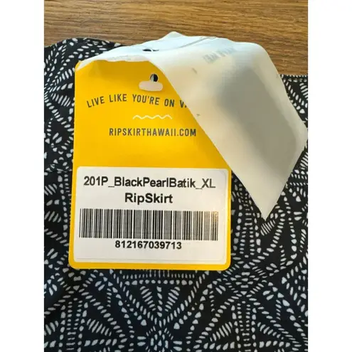 Rip Skirt Hawaii Print Skirt XL Black Batik Swim Wrap 19” Pockets Cover Up NWT