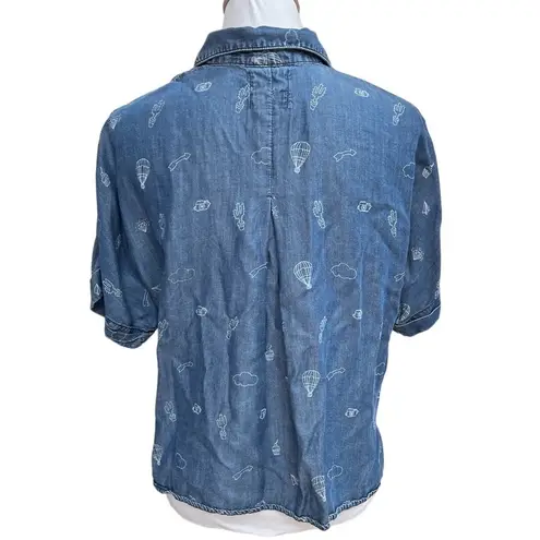 Wild Blue X Sadie Robertson Cropped Button Down Short Steve Shirt Denim Small