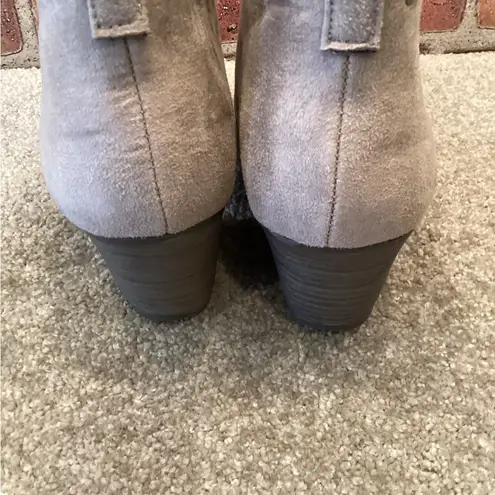 Coconuts by Matisse Bamba womens Taupe ankle Boots booties size 8.5