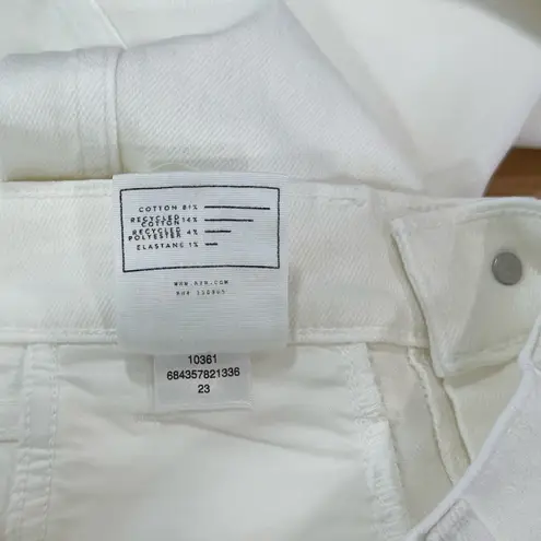 AYR The Beat Barrel Leg Ankle Crop Jean in Tofu White NEW size 23