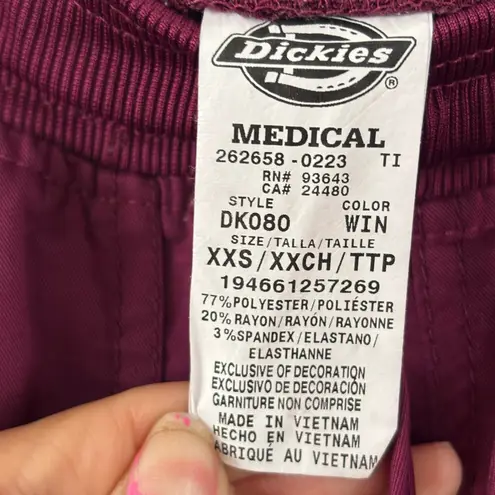 Dickies Women's Burgundy cargo style scrub Pants XXS