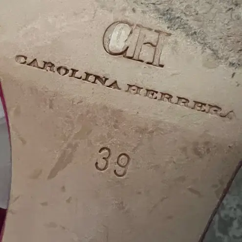 Carolina Herrera Fuschia Suede Sandals, Size EU 39, in Original Box Retail $510