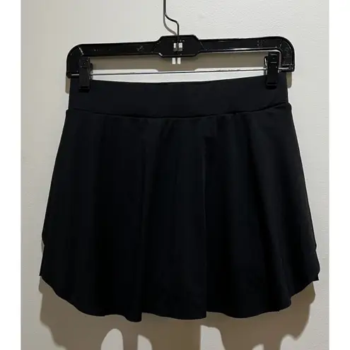 SheIn  Mini Casual, Athletic Skirt ~ Size Medium ~ Black