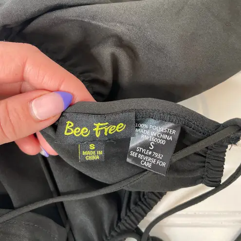 Bee Free Black Criss Cross Back Cropped Top & Athleta Belted Shorts SET Size 4