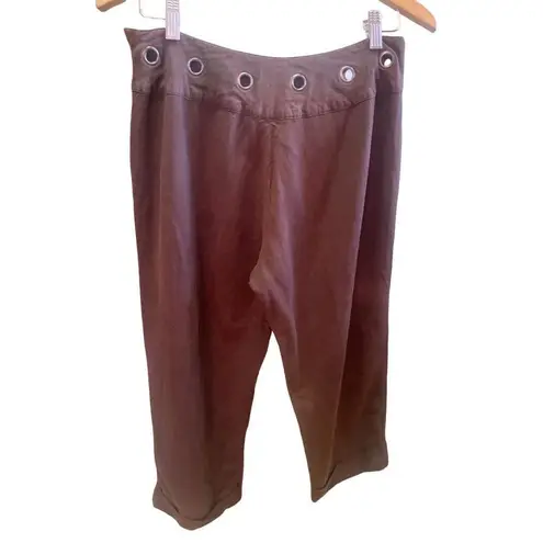 Larry Levine Chocolate Brown Cuffed Capri Pants With Medallions at Waist Fully L