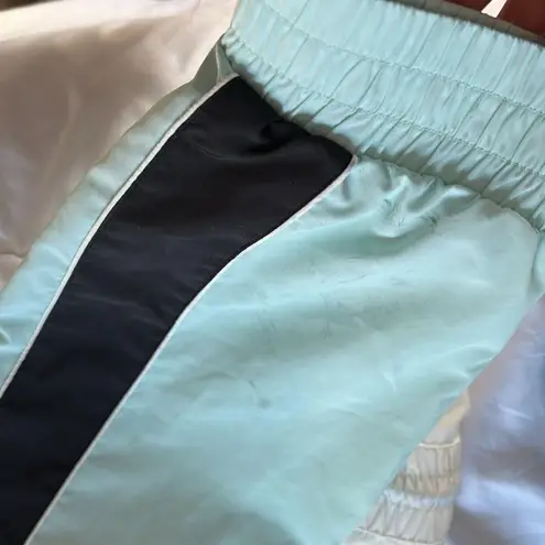 Super Cool Used / Worn PE Nation Light Blue Hooded Windbreaker Zip up Jacket Size L