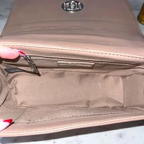 Badgley Mischka Large Taupe Pearl Quilted Crossbody Bag New With Tags