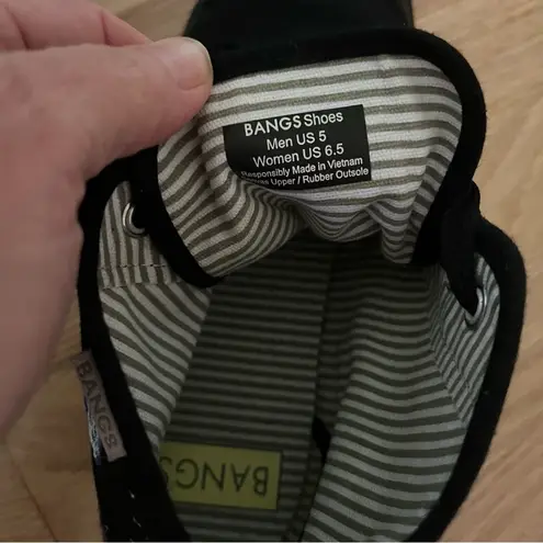 Bangs UNIVERSE HIGH TOP