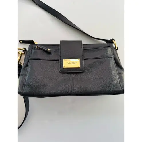 Tignanello Black Leather Crossbody Bag Adjustable Strap Gold Hardware