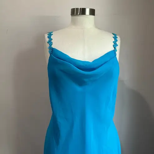 Delicates VTG Ocean Blue Double Layered Cowl Neck Lace Flower Straps Slip Sz M