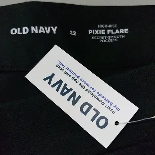 Old Navy  NWT Size 22 Black Secret Smooth Pockets High-Rise Pixie Flare Pants