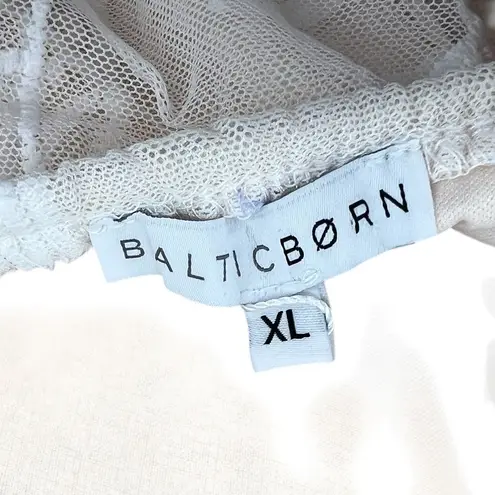 Baltic Born  The Leon White Off Shoulder Maxi Dress Lace Crochet Size XL