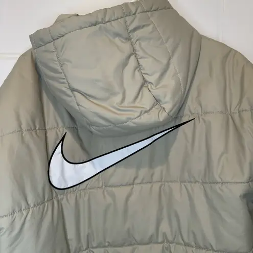 Nike  Sage Green Padded Quilted Puffer Jacket with Back Swoosh Logo Size S