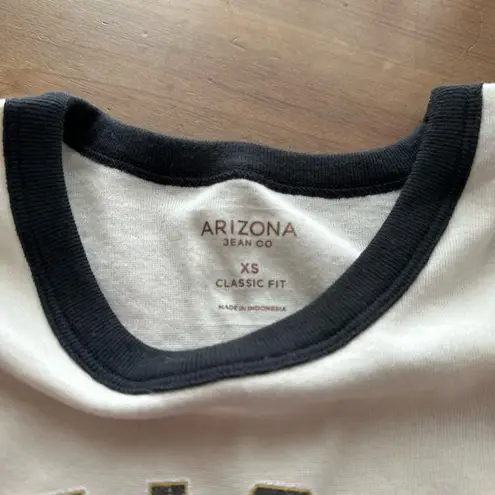 Arizona Jeans Arizona Jean Company Graphic Tee