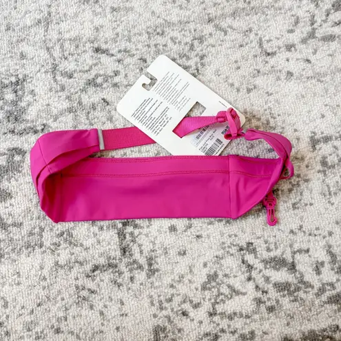 Lululemon NEW  Fast and Free Running Belt Sonic Pink