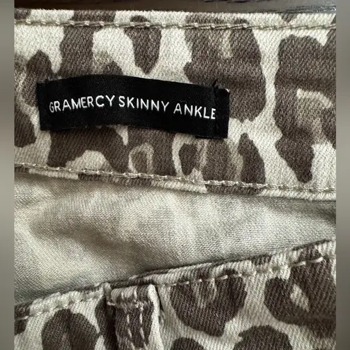 Nine West  Grammercy Skinny Ankle 5 Pocket Leopard Crop Jeans Size 14