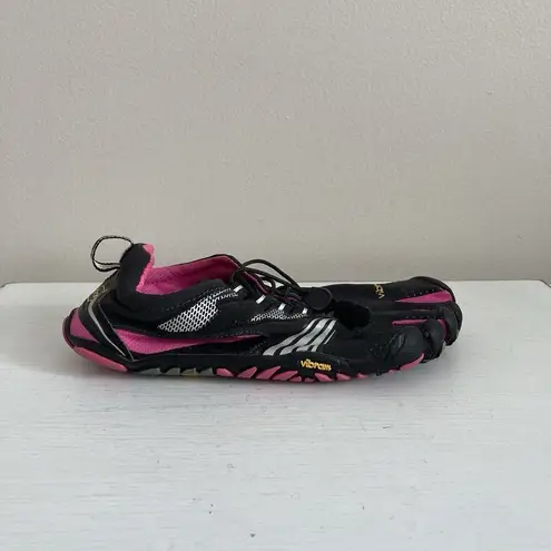 Vibram  FiveFingers Womens KMD Barefoot Running Shoes Size 38 US 7.5-8 Black Pink