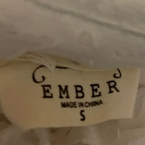 Ember White Floral Chiffon Long Sleeve Button Down Sheer Blouse Shirt Top Size S