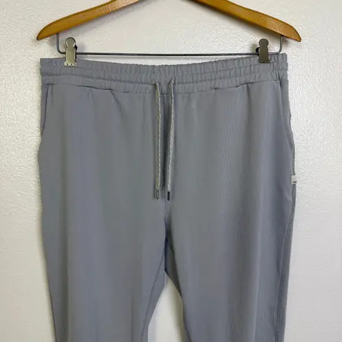 Vuori Lux Performance Jogger Pants Womens XL Gray Workout Train Gym Run Jog *