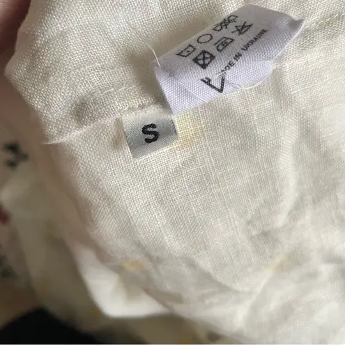 Sleeper Atlanta 100% Linen Off Shoulder Dress in Daisies