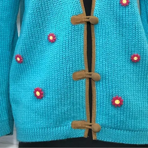 Vintage 70s 80s Pink Daisies Teal Blue Cardigan