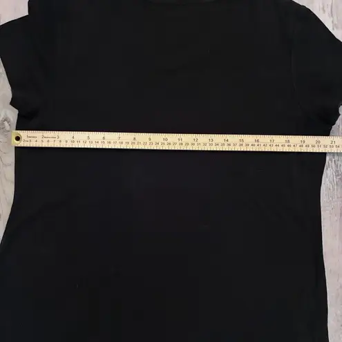 Croft & Barrow  Essential V-Neck Short Sleeve Tee - Image 4