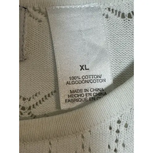 Alfred Dunner Women's Short Sleeve Top, Floral Patter, White/Purple, Sequin, XL White