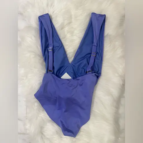 Agua Bendita Ina Tile Embellished Flower Plunge V-Neck One Piece Swimsuit