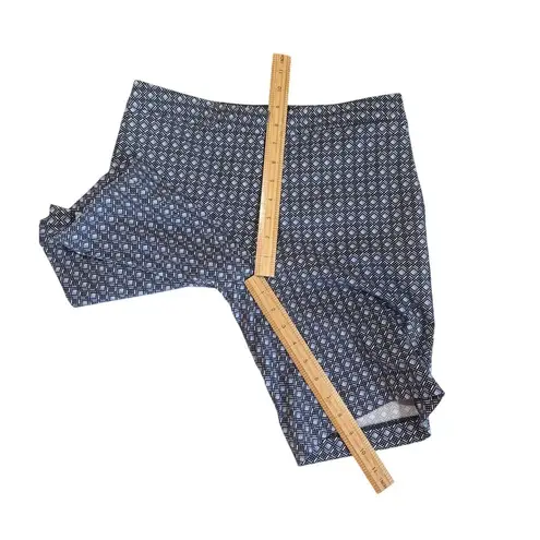 Mario Serrani Italy Blue Print Golf Shorts Women's Size 2 Stretch 8.5" inseam